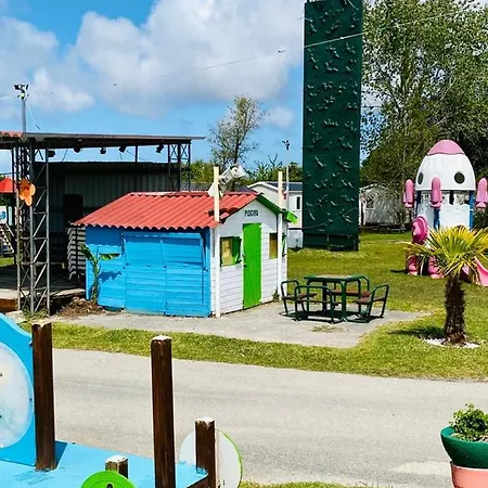 4x3 Parque de vacaciones *